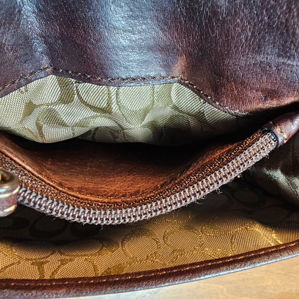 Coach Vintage Leather Key Chain Wallet Brown - Picture 8 of 8
